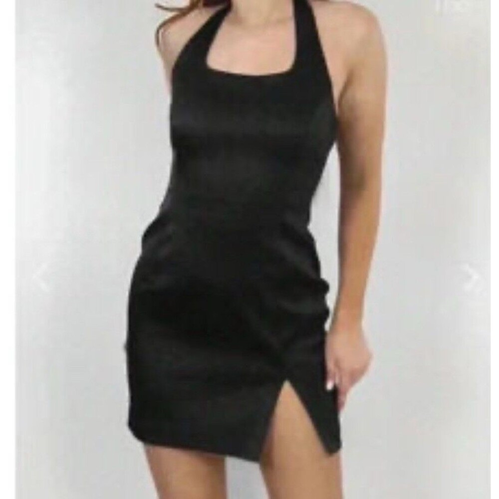 Cache Vintage Halter Little Black Dress Sz 6 Stretch Quiet Luxury Minimalist